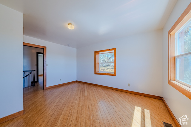 6178 East Zion Road Kanab, UT 84741 - Photo 31 of 48 Empty room featuring baseboards and light wood finished floors