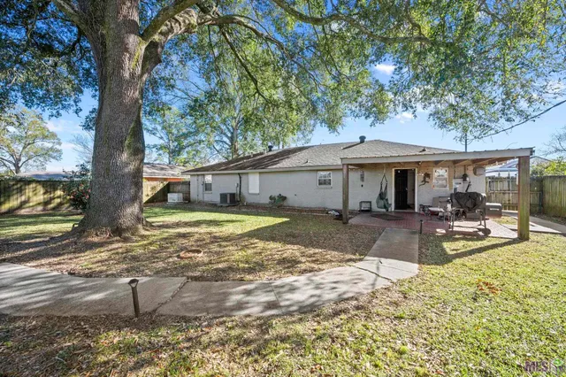 $400,000 | 7345 Government Street, Baton Rouge, LA 70806