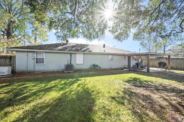 $400,000 | 7345 Government Street, Baton Rouge, LA 70806