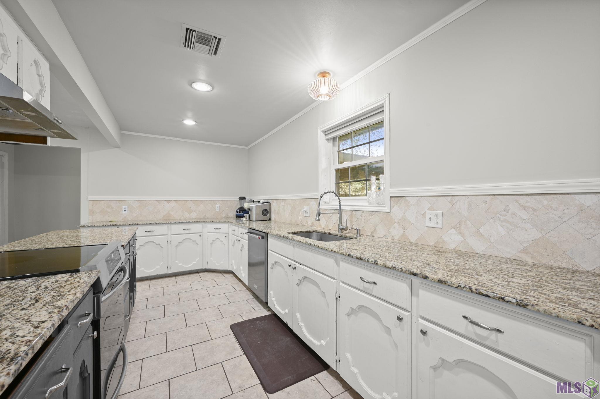 7345 Government Street Baton Rouge, LA 70806 - Photo 4 of 14