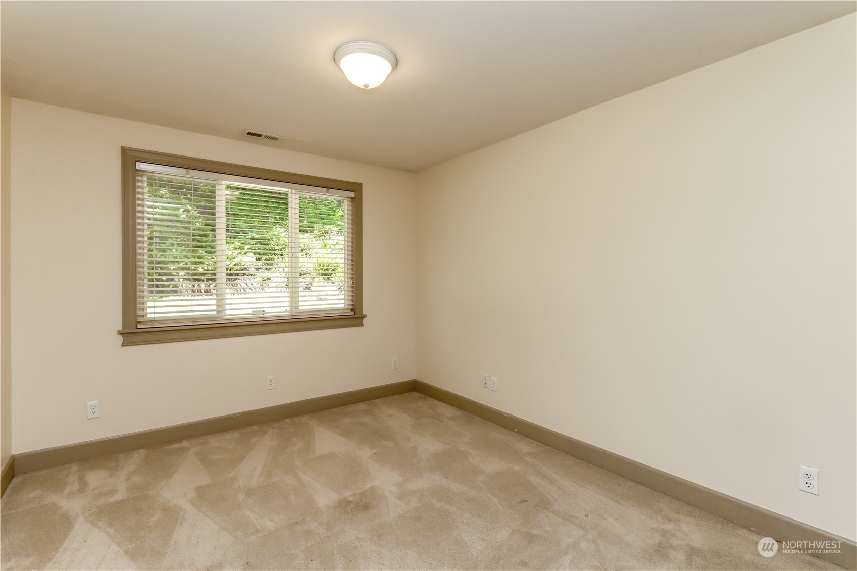 26731 Lake Fenwick Road South Kent, WA 98032 - Photo 21 of 28 Gallery Image 21