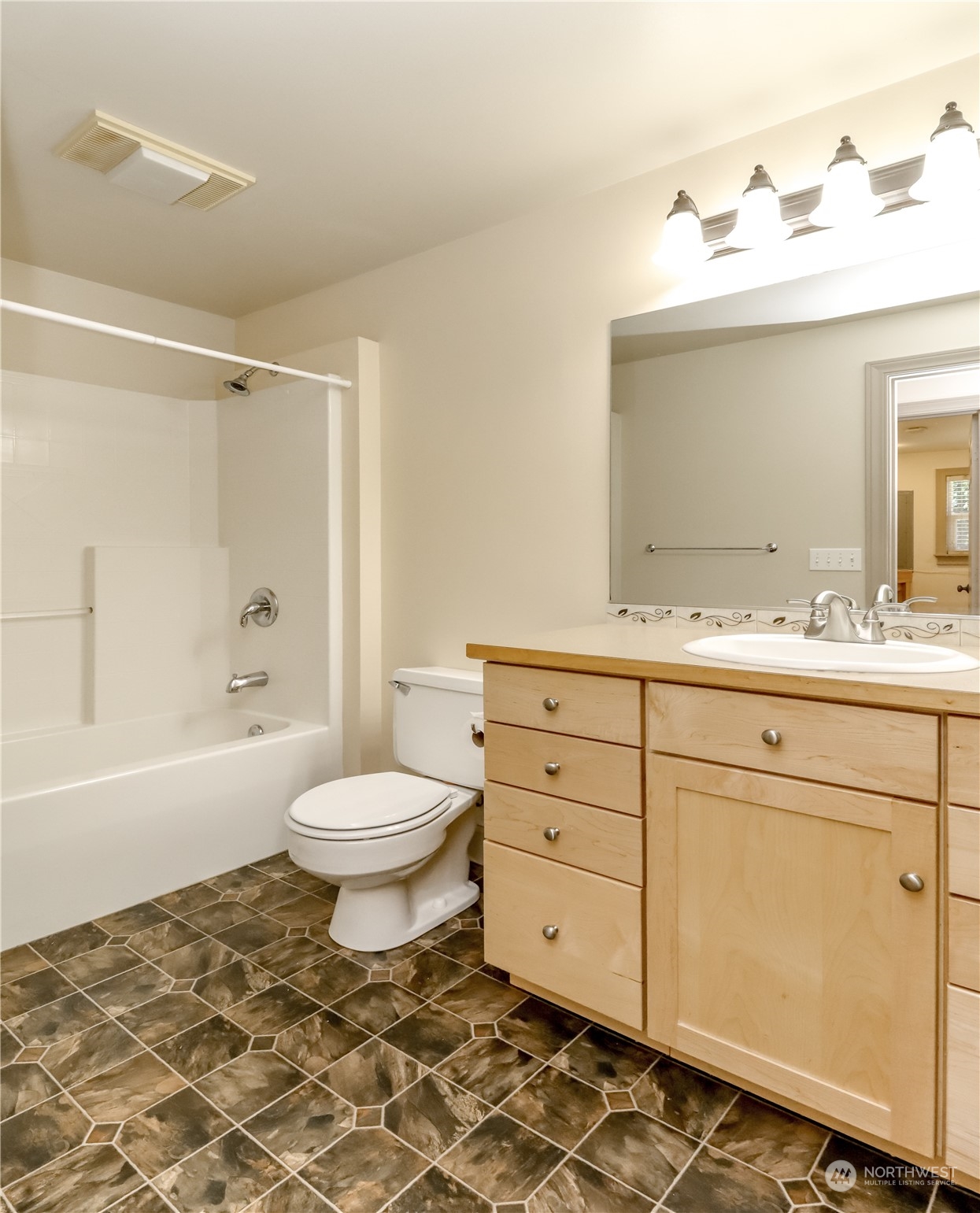 26731 Lake Fenwick Road South Kent, WA 98032 - Photo 22 of 28 Gallery Image 22