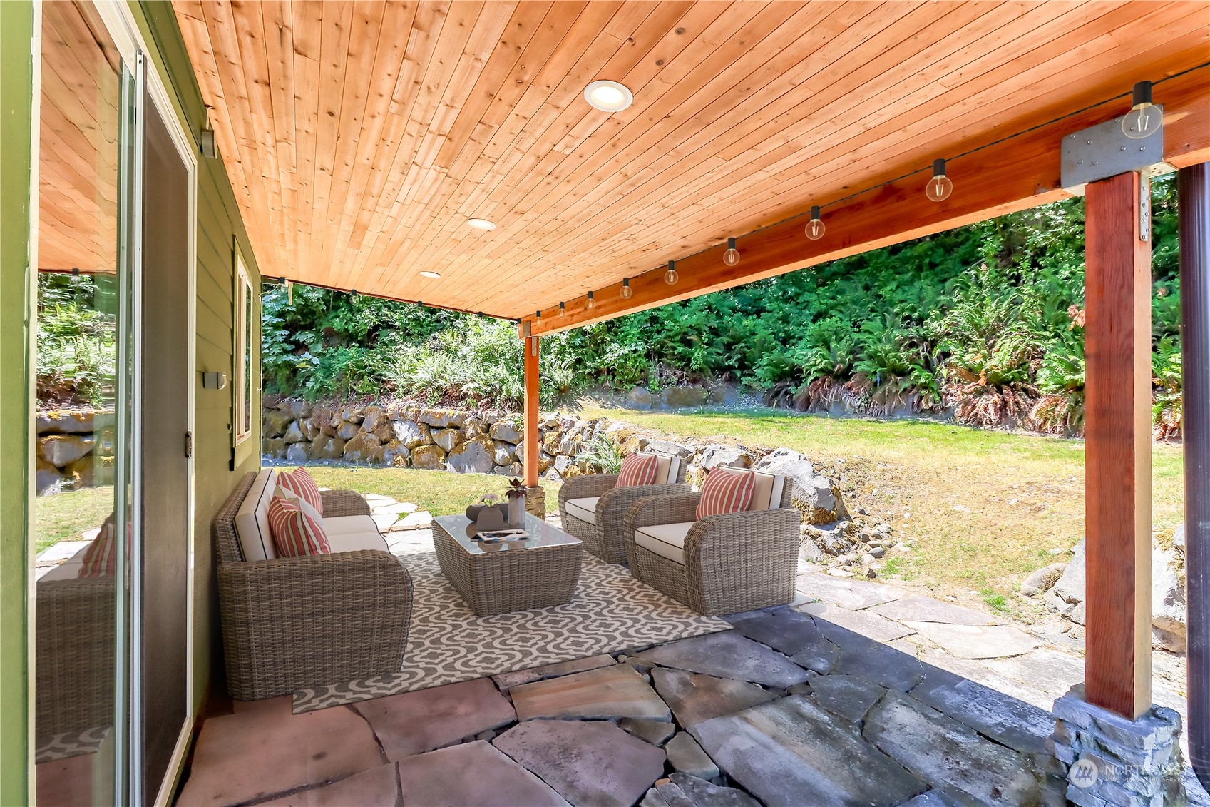26731 Lake Fenwick Road South Kent, WA 98032 - Photo 9 of 28 Gallery Image 9