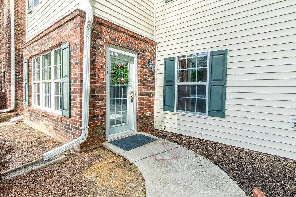 131 James Road, Unit 1D High Point, NC 27265 - Photo 2 of 17