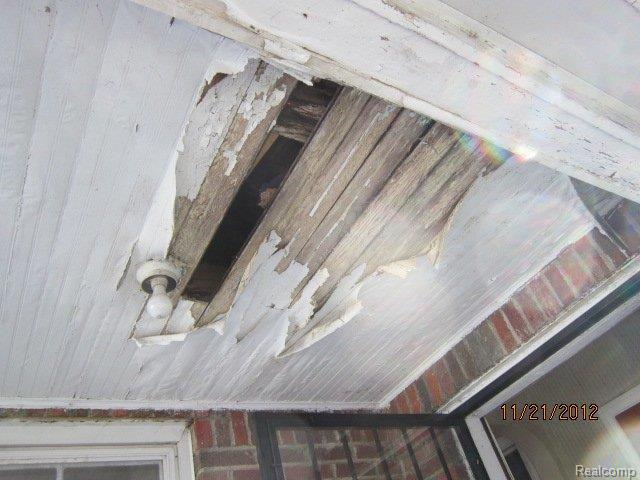 11864 Riad Street Detroit, MI 48224 - Photo 6 of 12 11864 Riad Detroit 112112 (6).JP