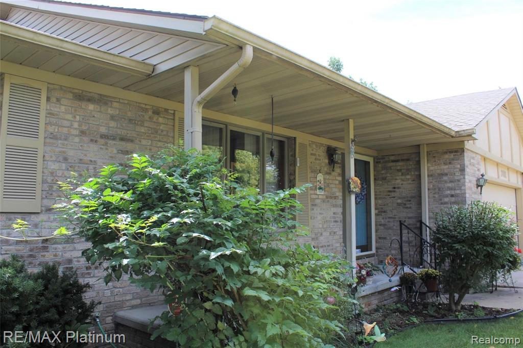 2414 Pollock Road Grand Blanc, MI 48439 - Photo 26 of 30