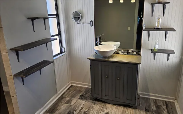 a view of a back yard from a balcony