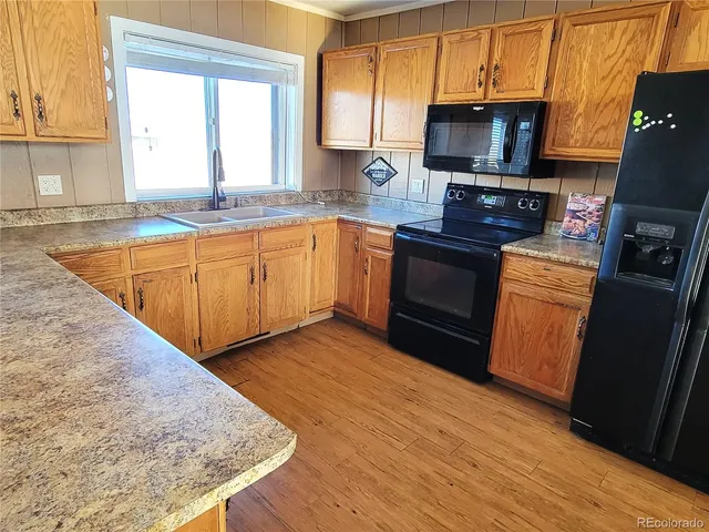 $1,650,000 | 7526 County Road 50, Center, CO 81125