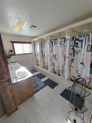 $1,650,000 | 7526 County Road 50, Center, CO 81125