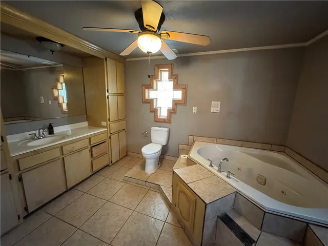 $1,290,000 | 571 Farm To Market Road 799, George West, TX 78022