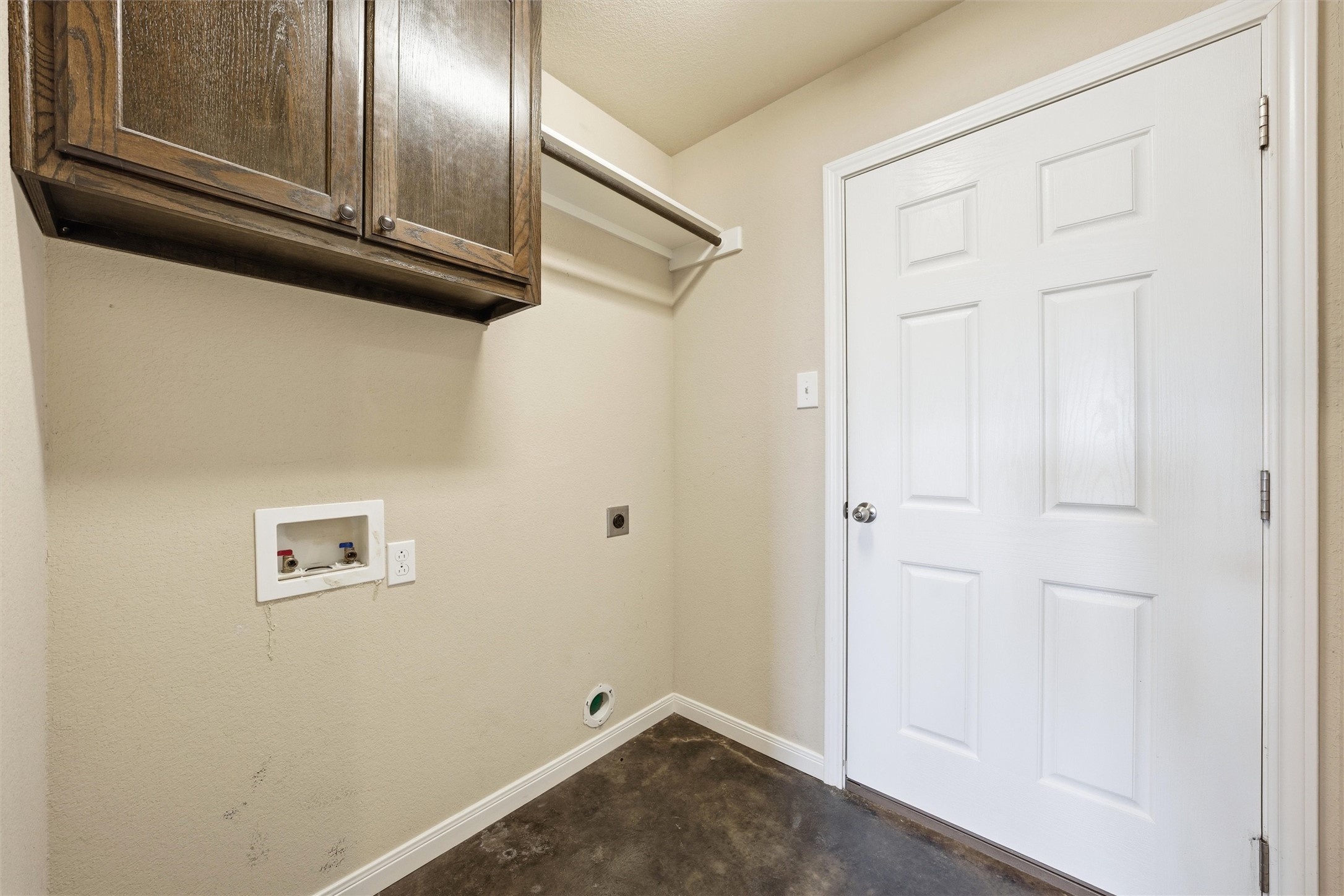 870 Patton Road Valley Mills, TX 76689 - Photo 12 of 29 a view of cupboard