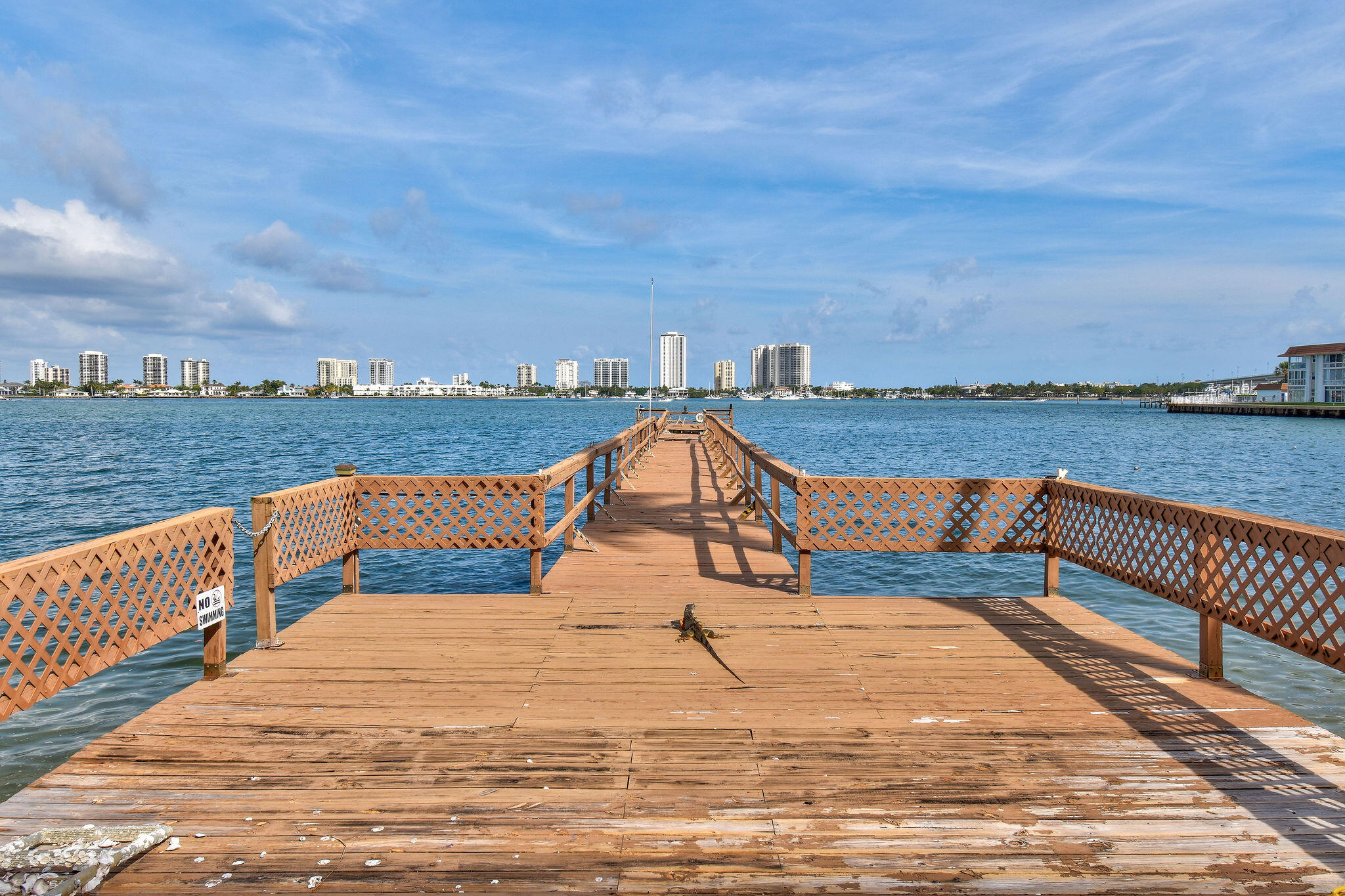 3040 Lake Shore Drive, Unit 305 Riviera Beach, FL 33404 - Photo 6 of 24 LakeHarborCove(22)