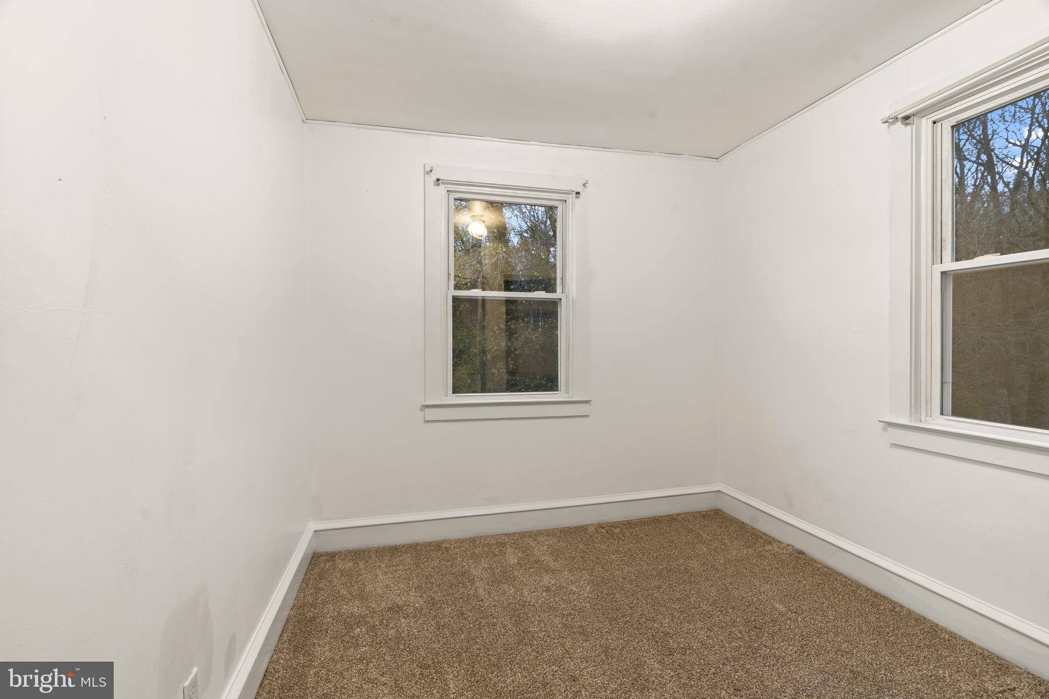 15 North Miller Avenue Carneys Point, NJ 08069 - Photo 14 of 18 an empty room with a window