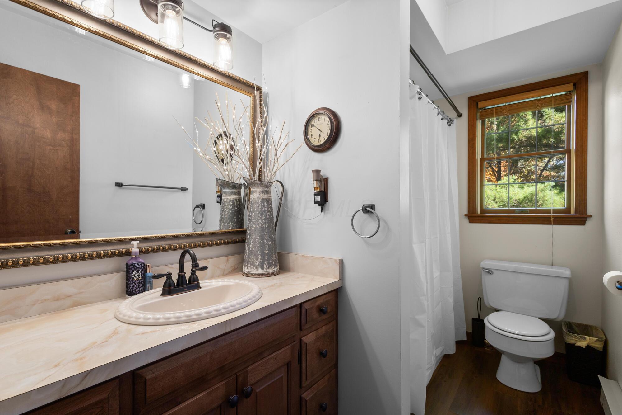 6520 Mills Road Ostrander, OH 43061 - Photo 25 of 58 Hall Bath