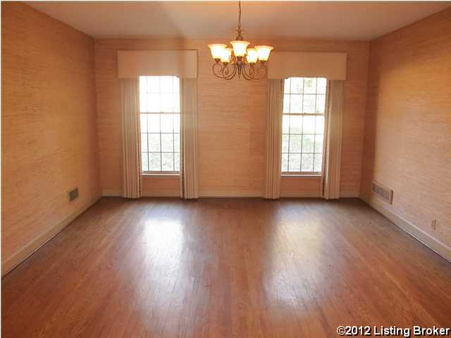 343 Mockingbird Valley Road Louisville, KY 40207 - Photo 2 of 19 Additional Photo
