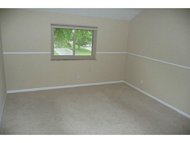 2741 Chester Road Columbus, OH 43221 - Photo 21 of 25
