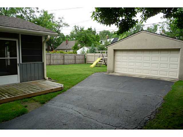 2741 Chester Road Columbus, OH 43221 - Photo 24 of 25