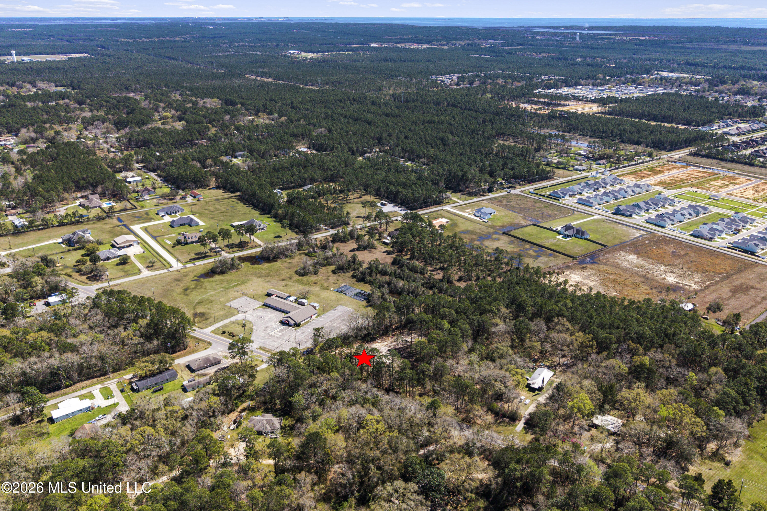 8515 Ocean Springs Road Ocean Springs, MS 39564 - Photo 9 of 15 0009