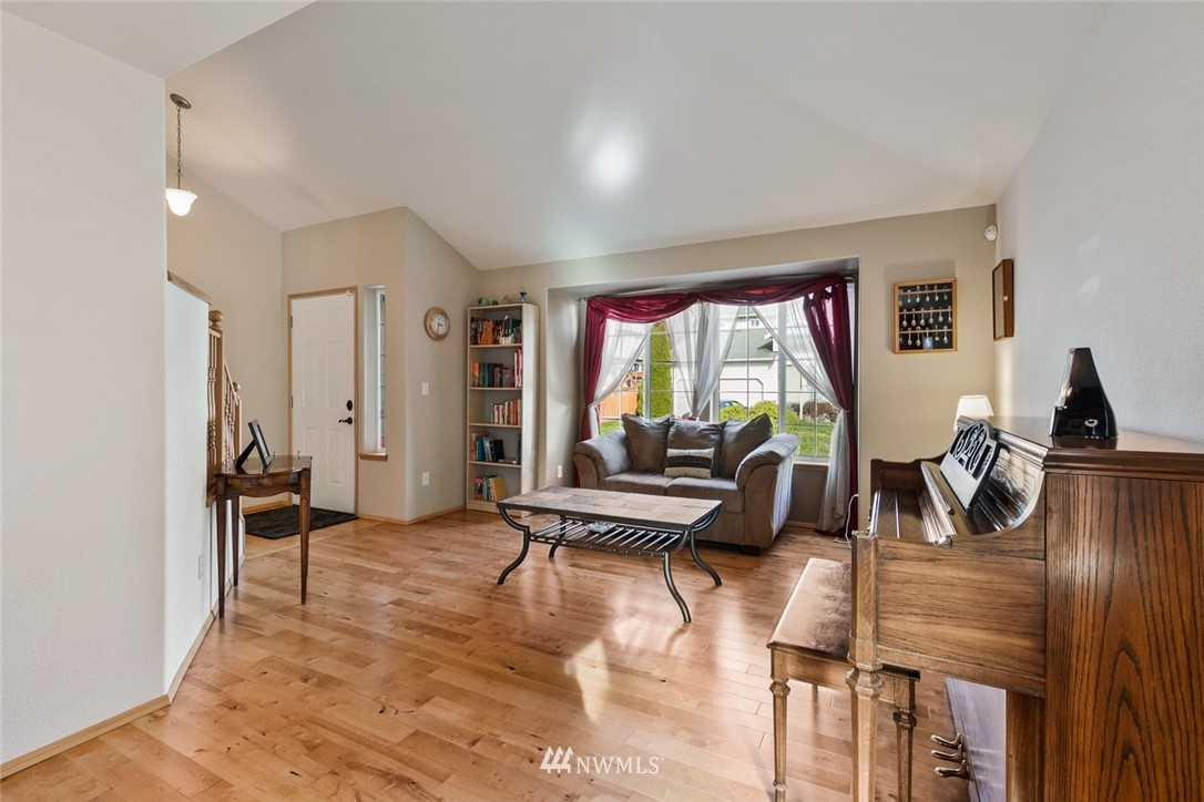 6823 Northeast 1st Place Renton, WA 98059 - Photo 2 of 24