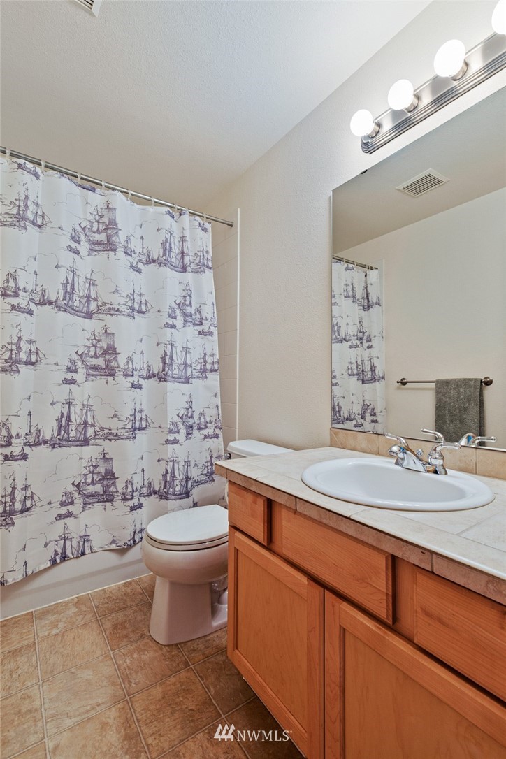 6823 Northeast 1st Place Renton, WA 98059 - Photo 17 of 24