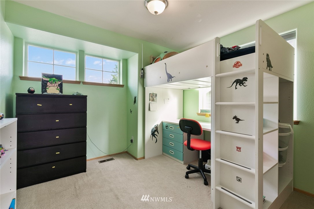 6823 Northeast 1st Place Renton, WA 98059 - Photo 18 of 24