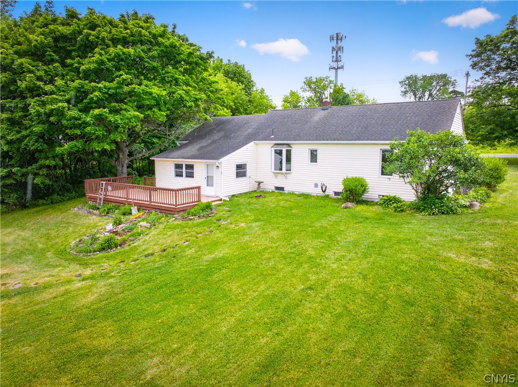 514 Higby Road New Hartford, NY 13413 - Photo 10 of 46
