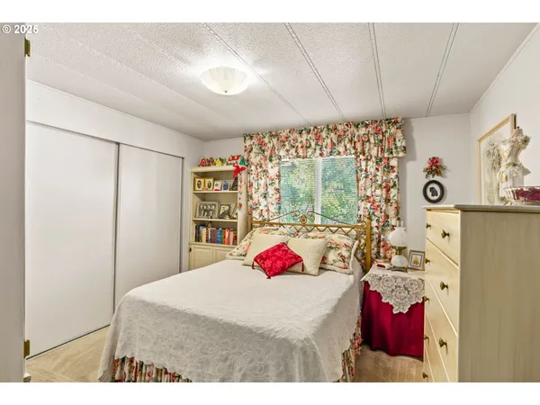 $79,000 | 1800 Lakewood Court, Unit 127, Eugene, OR 97402