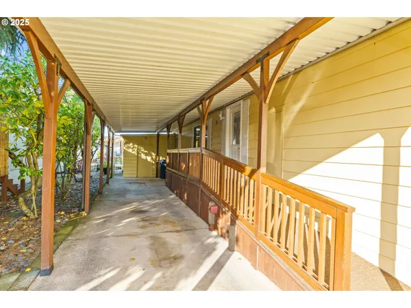 $79,000 | 1800 Lakewood Court, Unit 127, Eugene, OR 97402