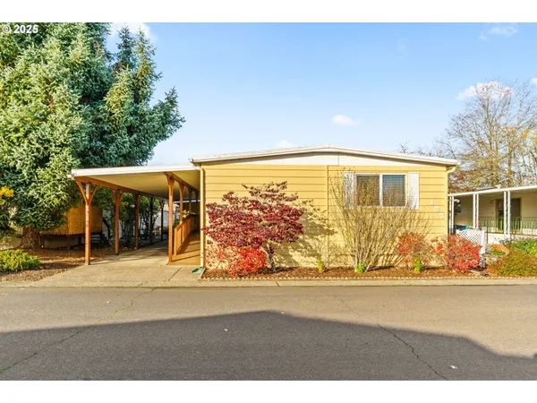 $79,000 | 1800 Lakewood Court, Unit 127, Eugene, OR 97402