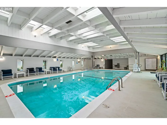 $84,000 | 1800 Lakewood Court, Unit 127, Eugene, OR 97402