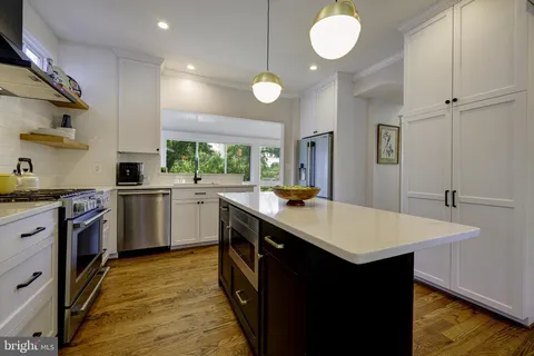 $1,650,000 | 5710 Broad Branch Road Northwest, Washington, DC 20015