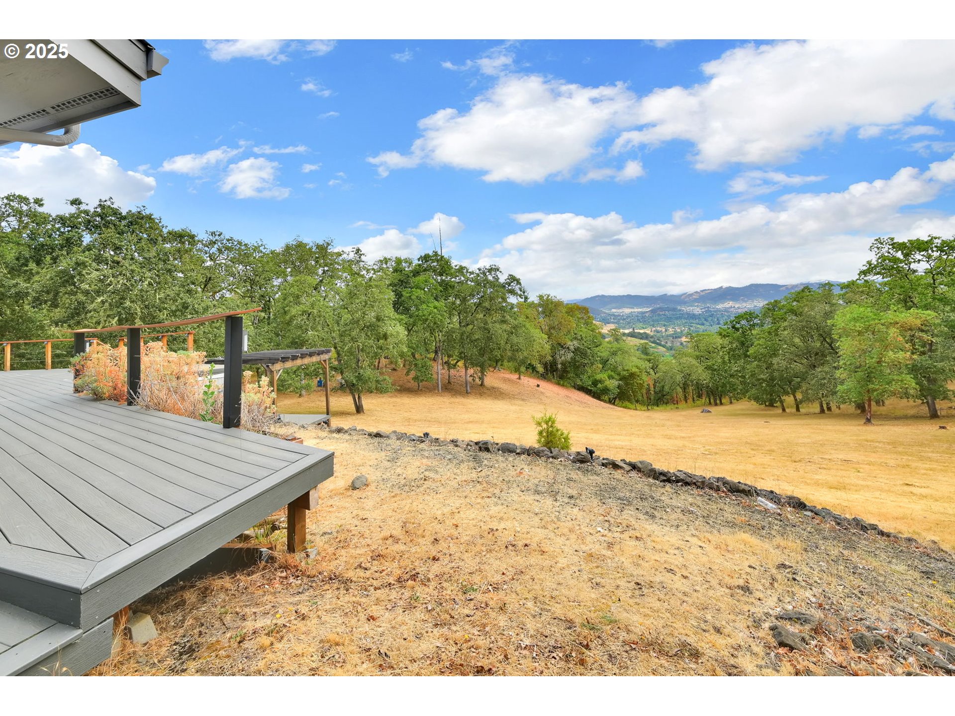 190 Paradise Point Lane Roseburg, OR 97471 - Photo 32 of 40