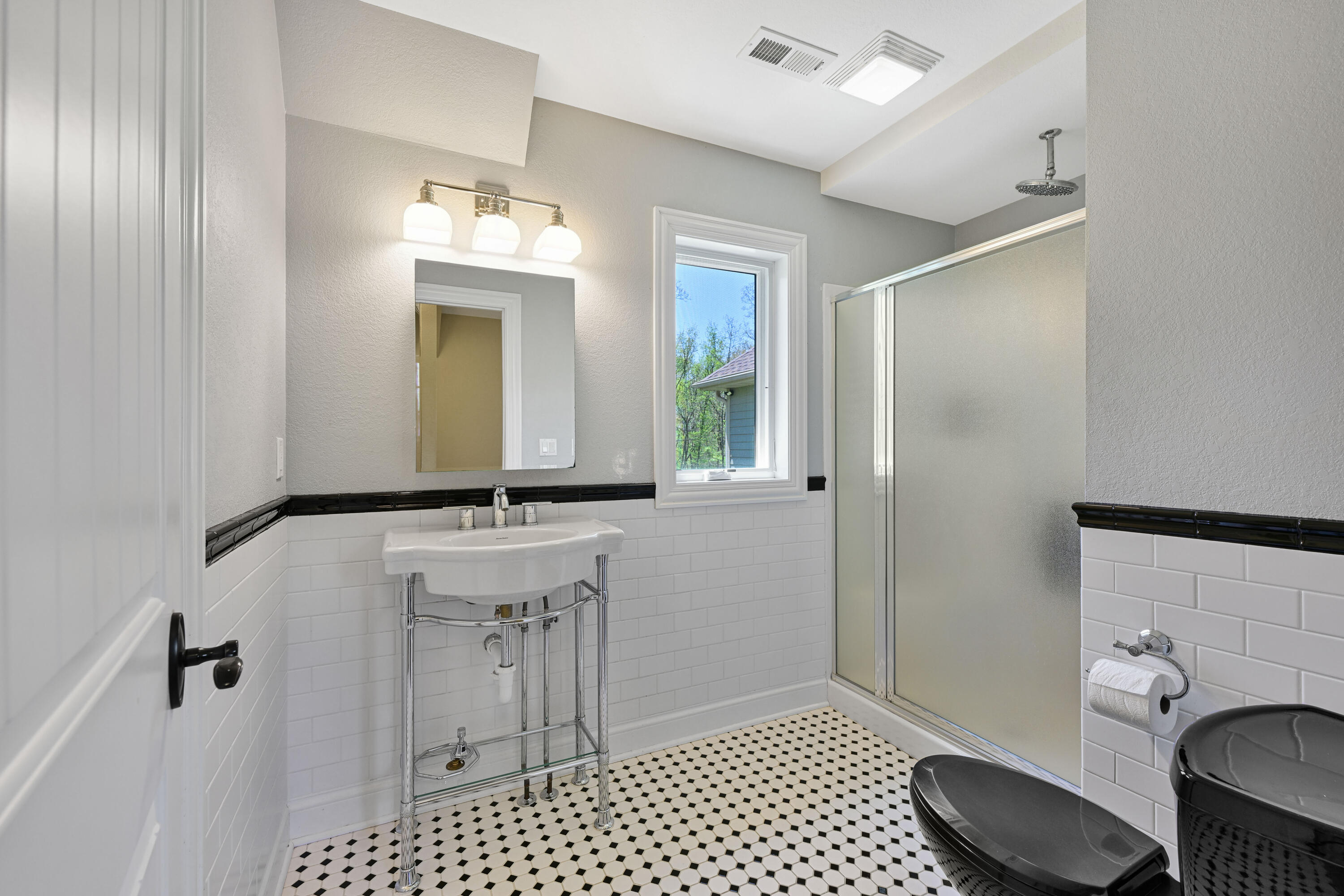 N4161 Kenney Lane Delavan, WI 53115 - Photo 21 of 62 Upper Level Full Bath