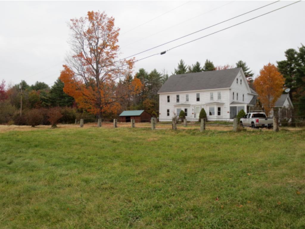 220 Stoneham Road Brookfield, NH 03872 - Photo 2 of 18
