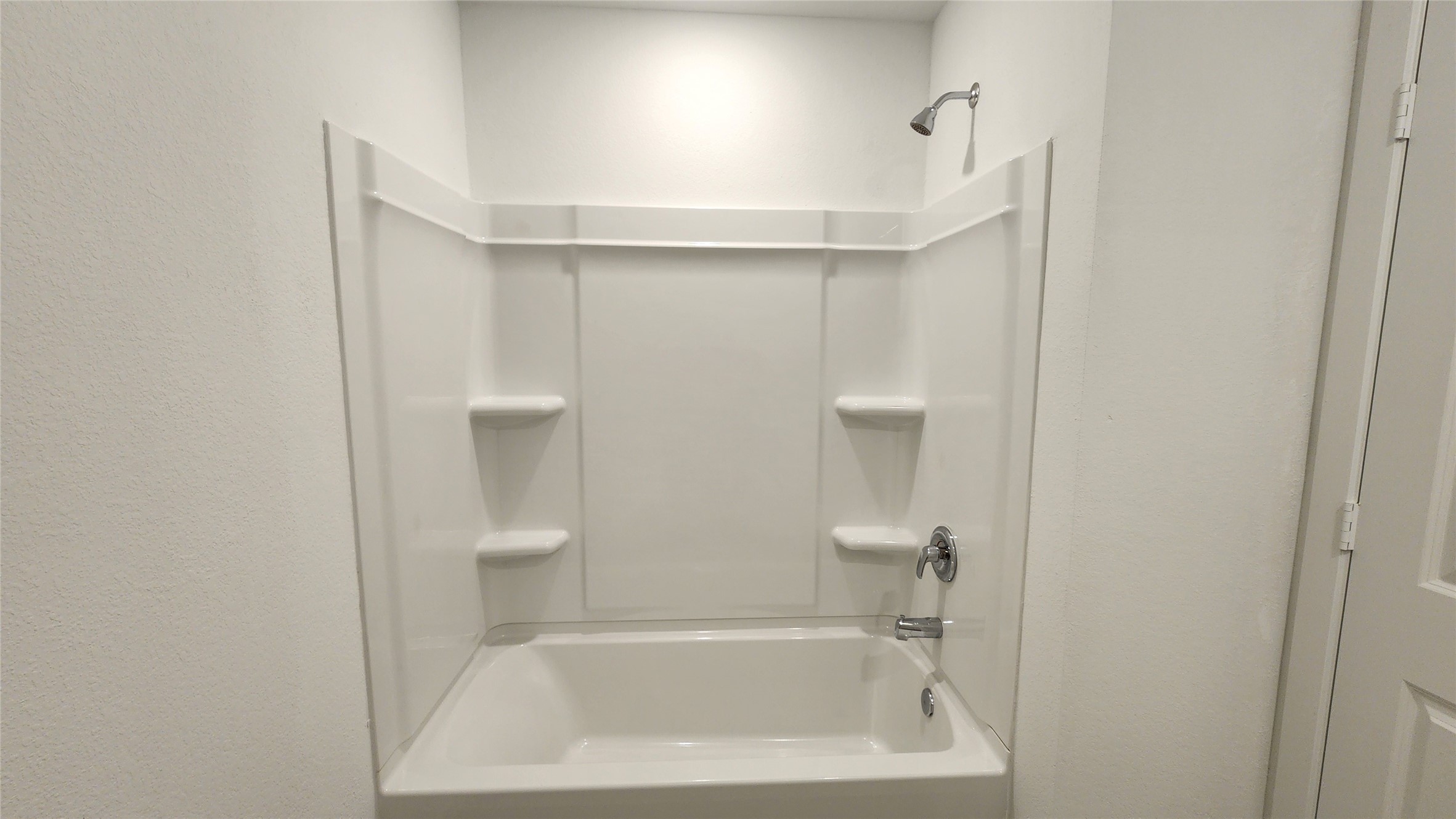 16214 Rustic Prairie Drive Hockley, TX 77447 - Photo 23 of 37 Hallway bathroom