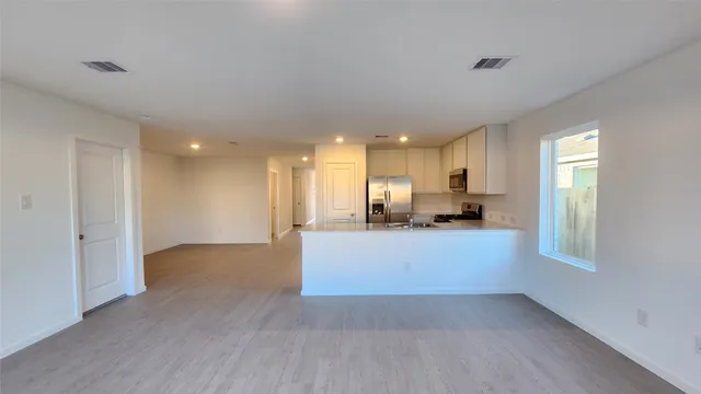 $1,925 | 16214 Rustic Prairie Drive, Hockley, TX 77447