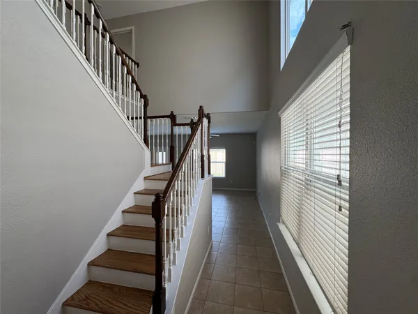$1,895 | 17146 Amarose Drive, Houston, TX 77090
