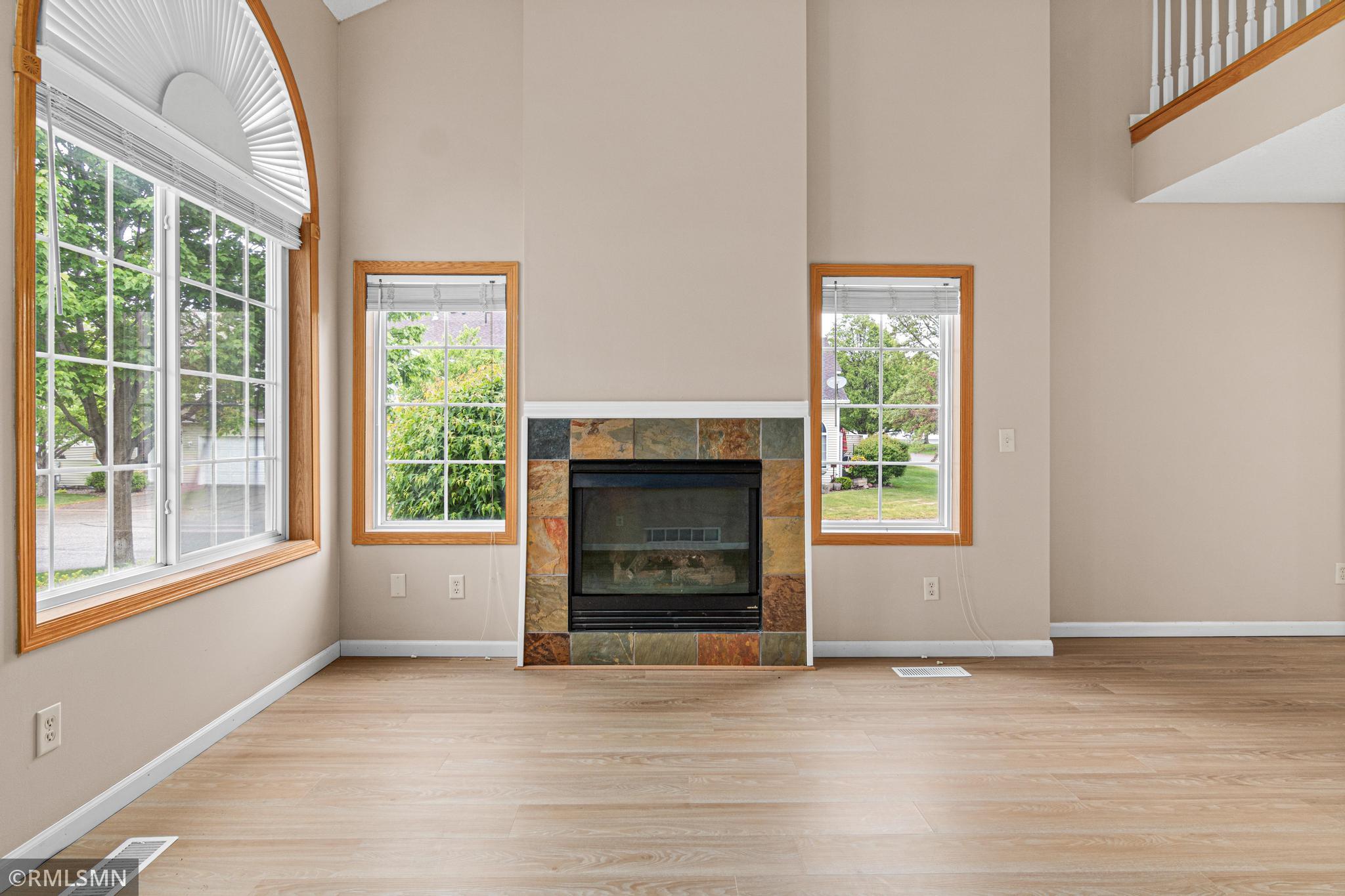 1900 Hawthorne Point Hudson, WI 54016 - Photo 5 of 35