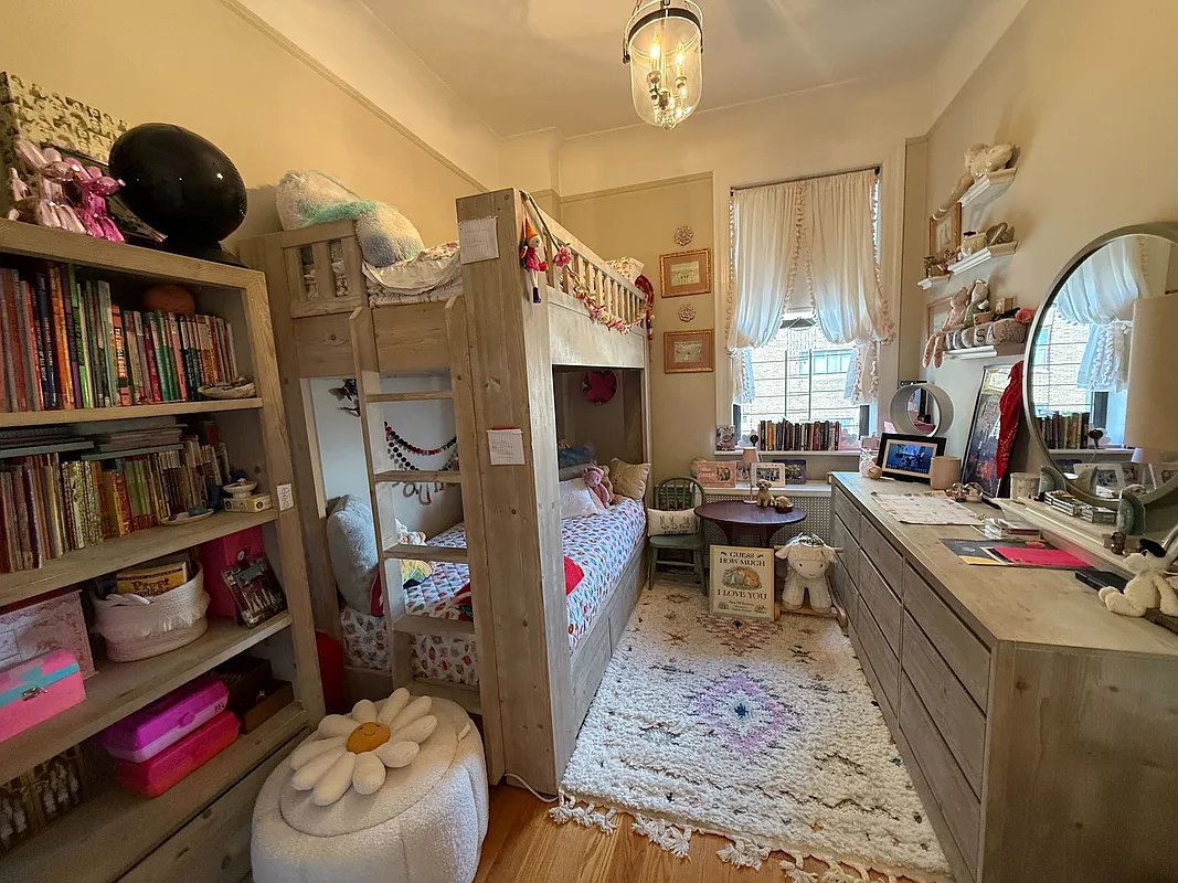 305 Riverside Drive, Unit 5D Manhattan, NY 10025 - Photo 8 of 16 Photo 8