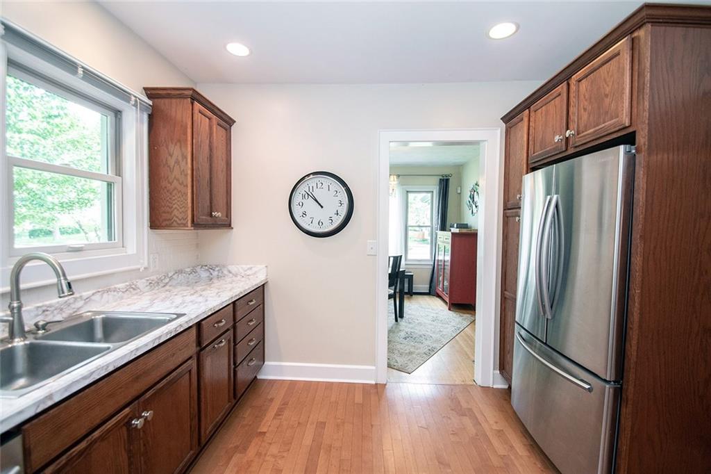 137 Berkley Road Indianapolis, IN 46208 - Photo 17 of 38 Gallery Image 17