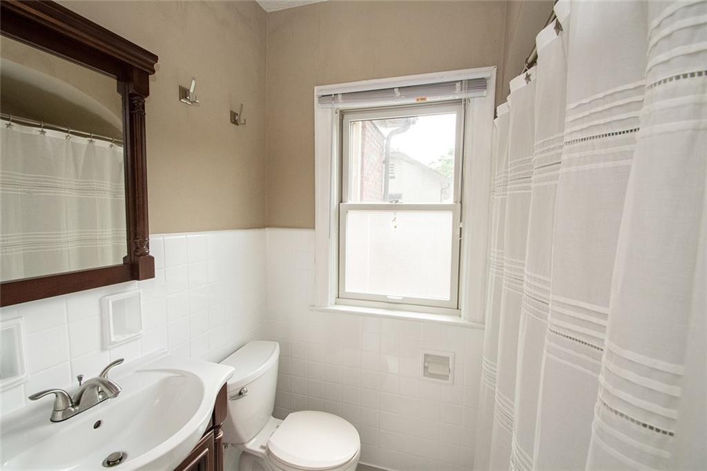 137 Berkley Road Indianapolis, IN 46208 - Photo 29 of 38 Gallery Image 29