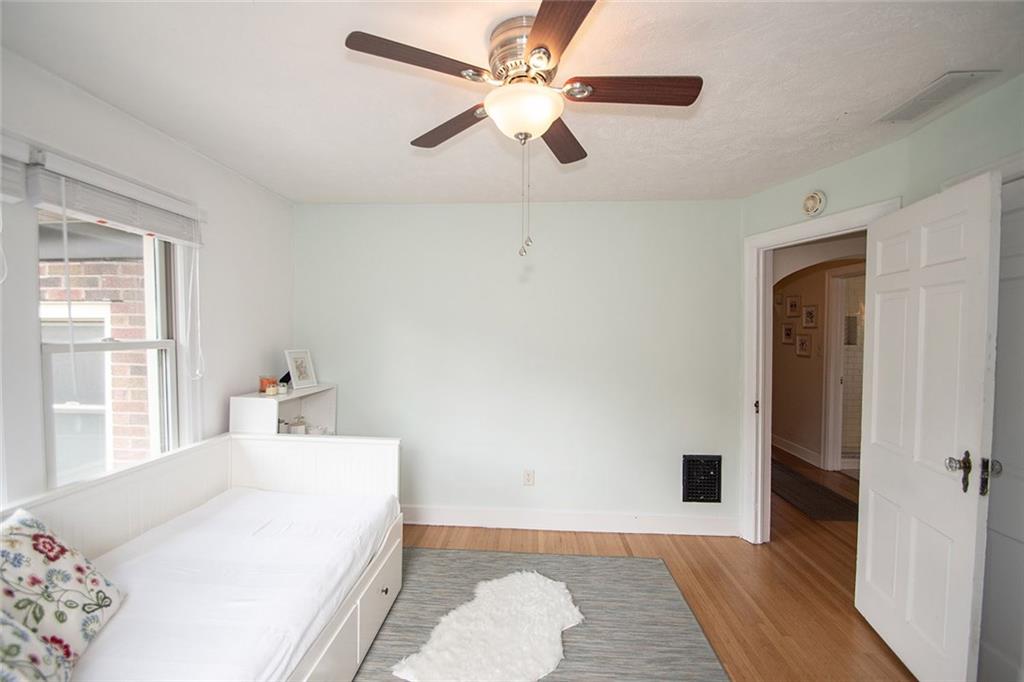 137 Berkley Road Indianapolis, IN 46208 - Photo 32 of 38 Gallery Image 32