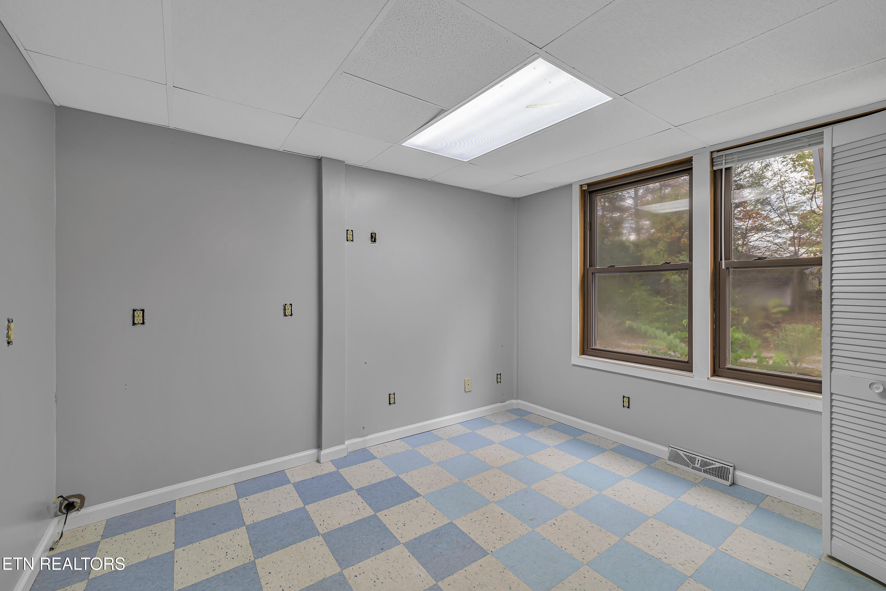 119 Stonewall Way Cosby, TN 37722 - Photo 24 of 30 119 Stonewall Way-117