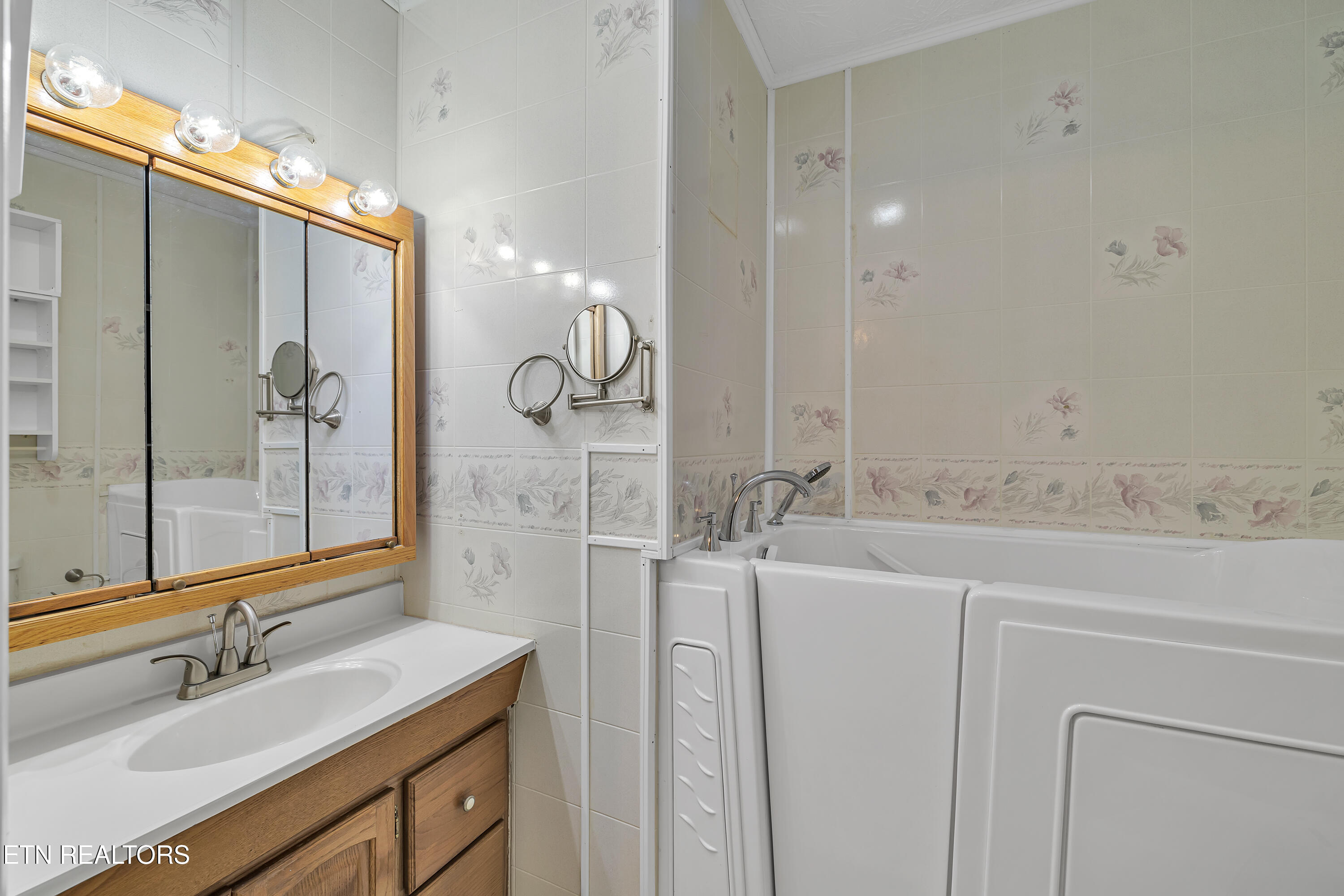 119 Stonewall Way Cosby, TN 37722 - Photo 26 of 30 119 Stonewall Way-115