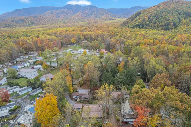 $325,000 | 119 Stonewall Way, Cosby, TN 37722