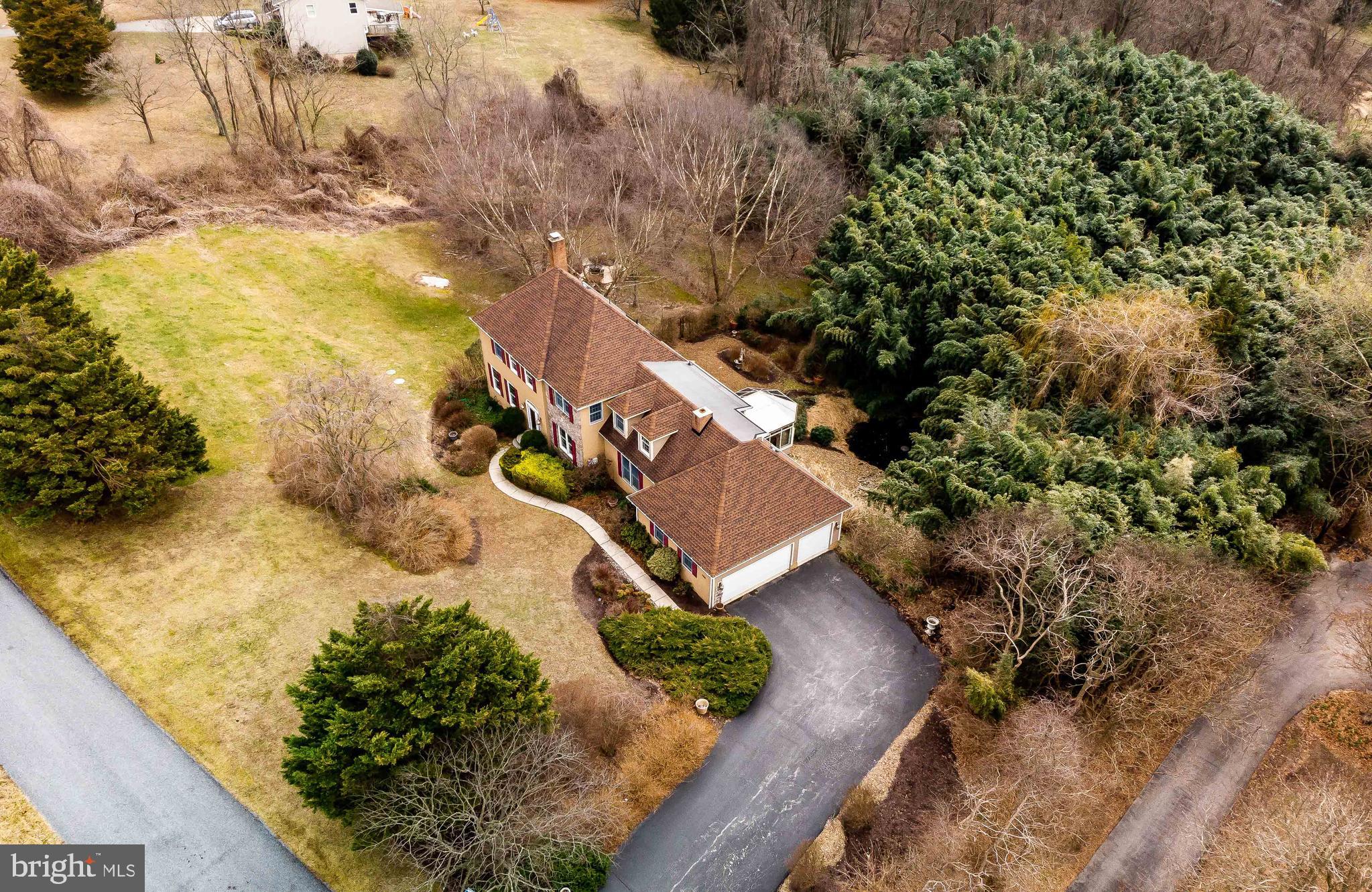 135 Crestwood Road Landenberg, PA 19350 - Photo 2 of 55 1.7 acres of privacy