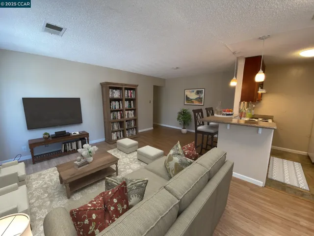 $145,000 | 2118 Peppertree Way, Unit 4, Antioch, CA 94509