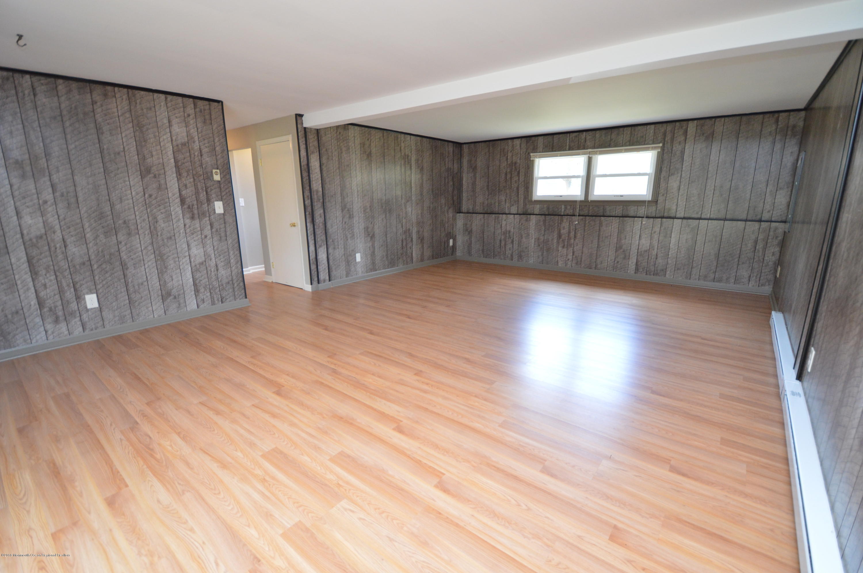 151 Crine Road Morganville, NJ 07751 - Photo 14 of 28 DSC_0067