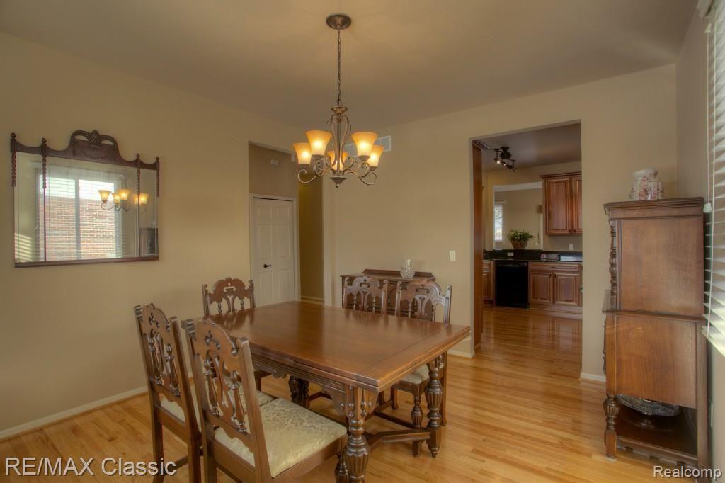 8577 North Canton Center Road Canton, MI 48187 - Photo 4 of 24 Dining Room