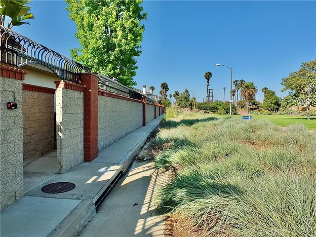 $7,300 | 6225 Napoli Court, Long Beach, CA 90803